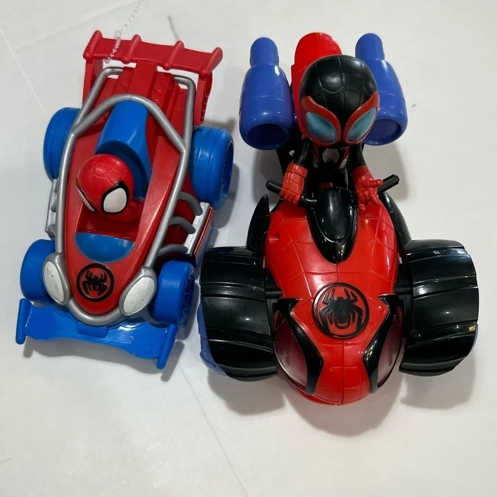Spiderman Red and Blue Action Vehicle Set